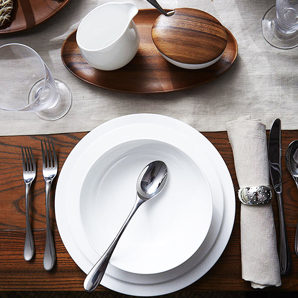 Hostess Guide: How to Set Your Table for Every Occasion