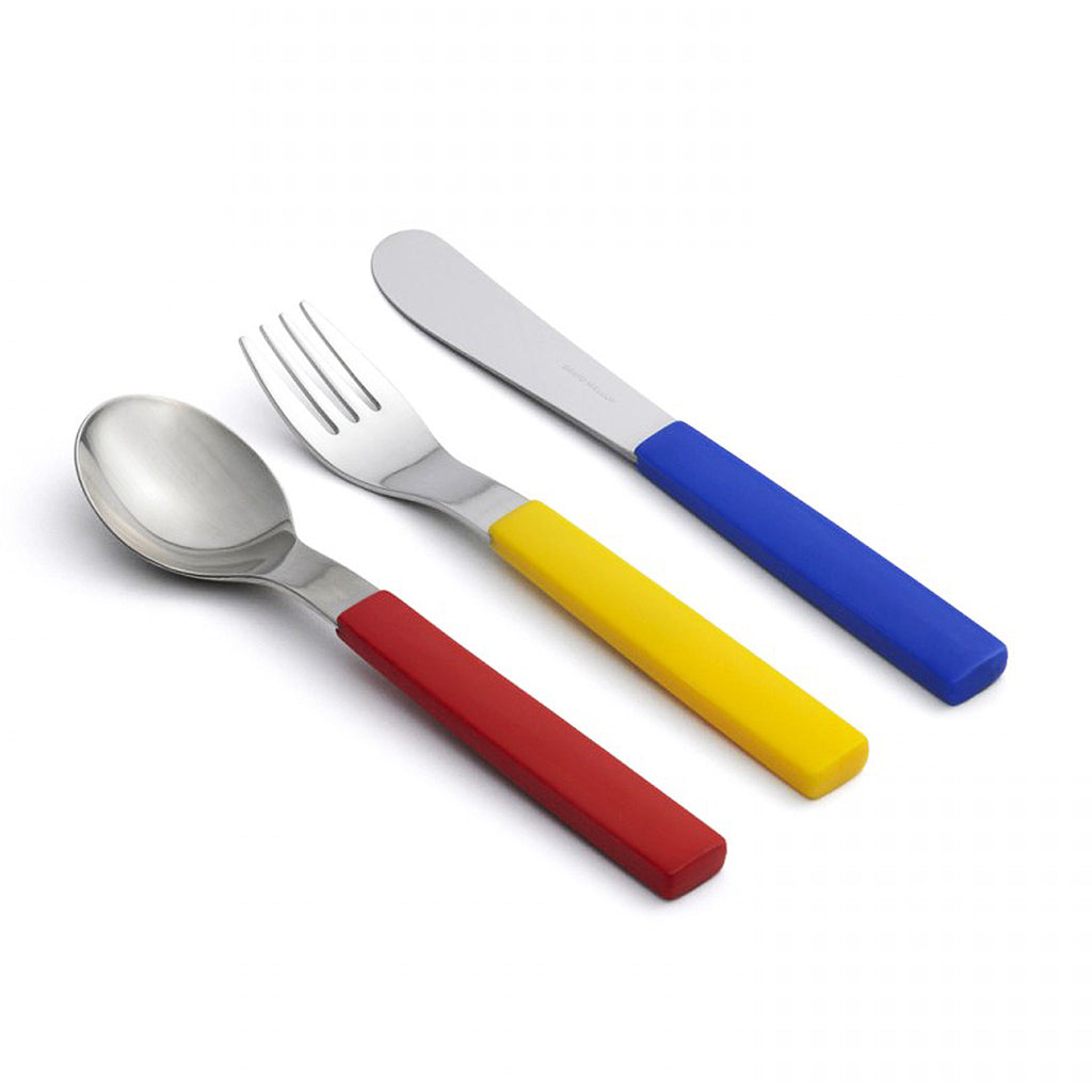 The 3-piece set comes in a yellow gift box. Matching David Mellor child's china is now also available.   Knife L:16.7cm, W:2.1cm; Fork L:15.6, W:2.4cm; Spoon L: 15.7cm, W: 3.7cm  PRODUCT CODE 2532865