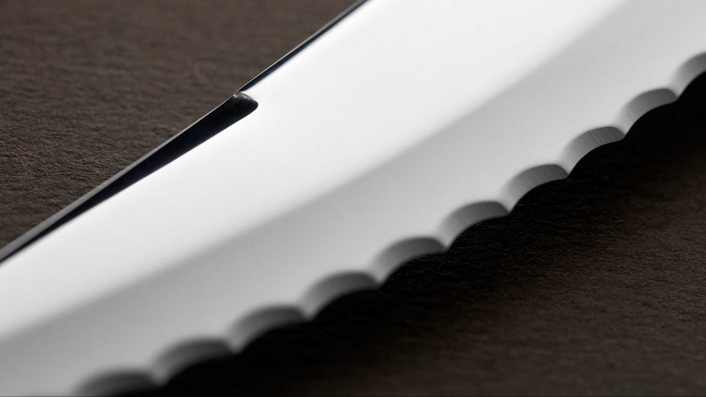 Old Farmer is a beautiful and rustic stainless steel steak cutlery. Old Farmer Black has a high-quality POM plastic handle, while Old Farmer Classic features a pressed rosewood handle. The cutlery is designed by Bent Severin, an industrial designer who worked with perfection in every material. 