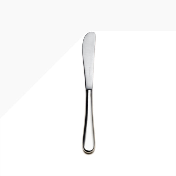 David Mellor Design Paris butter knife. SKU 2520528. This is connoisseurs’ cutlery for people who appreciate fine dining, bringing effortless elegance to any table setting. Paris has proved phenomenally popular since it was first introduced in 1993 and has consistently been one of our best-selling designs. This cutlery is beautifully balanced with a hollow handled knife that feels perfect in the hand. Each piece is perfectly proportioned with delicate teardrop handles in satin stainless steel.