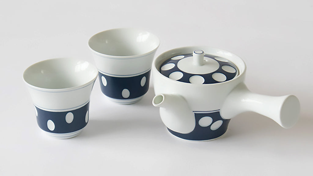 Mizutama means "polka dots" in Japanese. Synonymous with Hizen Yoshida ware, this pattern is attributed to white stones at the bottom of the Narutani River in the upper stream of Haguchi River running through Yoshida village. Mizutama teaware is now a staple and symbol for the Japanese dining table. Soesen Kiln craftsmen continue the traditional technique of hand making every part of the tea ware and hand-carving each piece to create the indented polka-dot design.