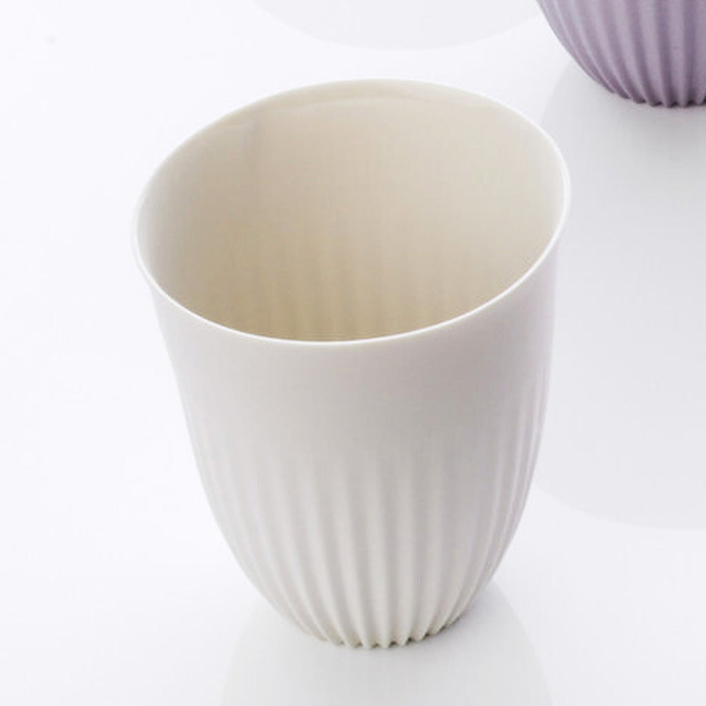 Feinedinge* Vienna Alice Mug Cup Beaker Collection. Mug d2 in cream.