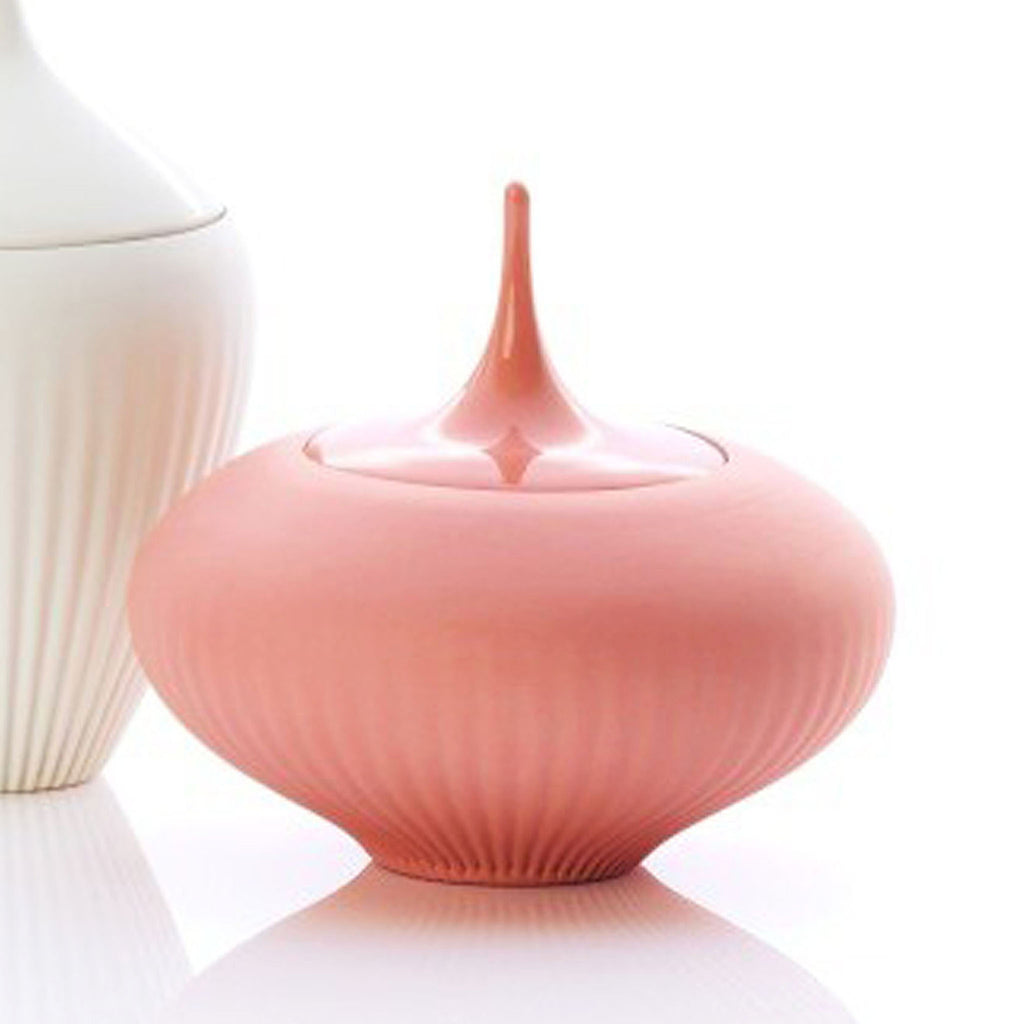 Feinedinge* Vienna Alice Cookie Jar Collection by Sandra Haischberger. j2-CORAL.