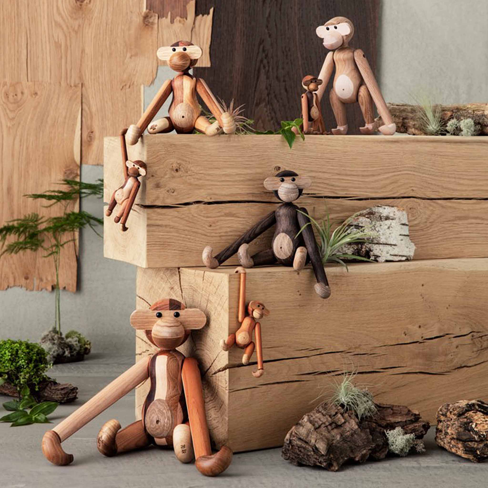 限定　KAY BOJESEN　Monkey Kay Bojesen Monkey, Oak/Maple, Small – rosendahl.com