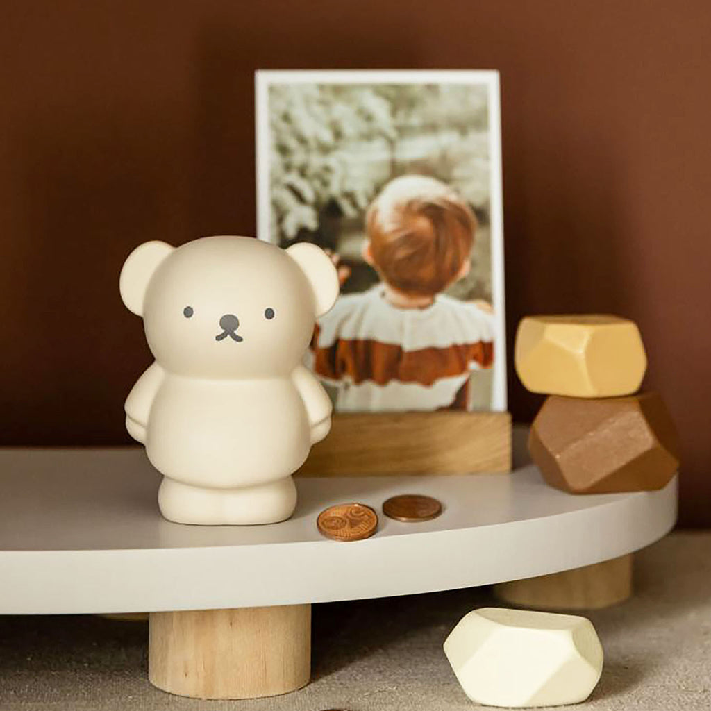 Atelier Pierre Junior Boris money box is a perfect gift to share the relevance of saving with our children, and it can also be a cute little decoration on your bookshelf or on your work desk! 