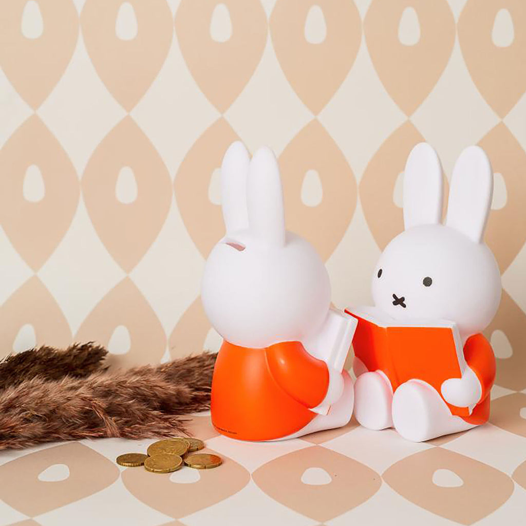 A Miffy or Boris money box is a perfect gift to share the relevance of saving with our children, and it can also be a cute little decoration on your bookshelf or on your work desk! 