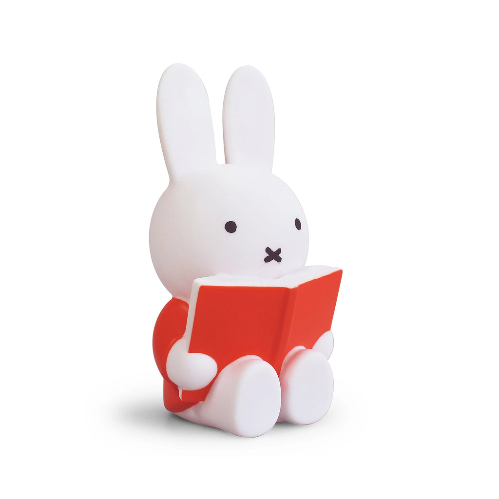 A Miffy or Boris money box is a perfect gift to share the relevance of saving with our children, and it can also be a cute little decoration on your bookshelf or on your work desk! 