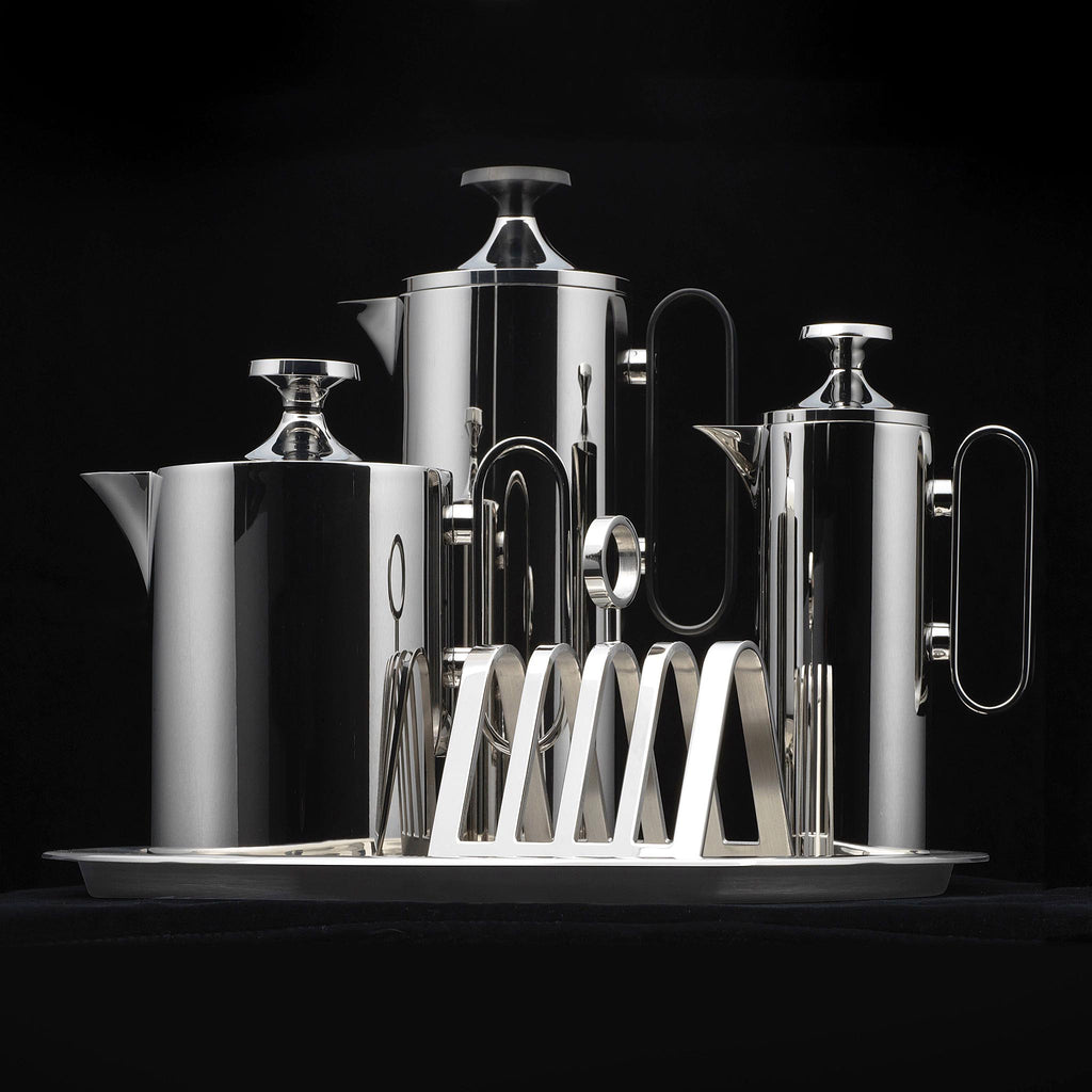 David Mellor stainless steel coffee set, 3 cup stainless-steel handle. SKU 4803326. Elegant stainless-steel 3-cup coffee set with stainless steel handle and knob. Designed by Corin Mellor and perfectly in keeping with the company’s long tradition of fine metalwork design. 