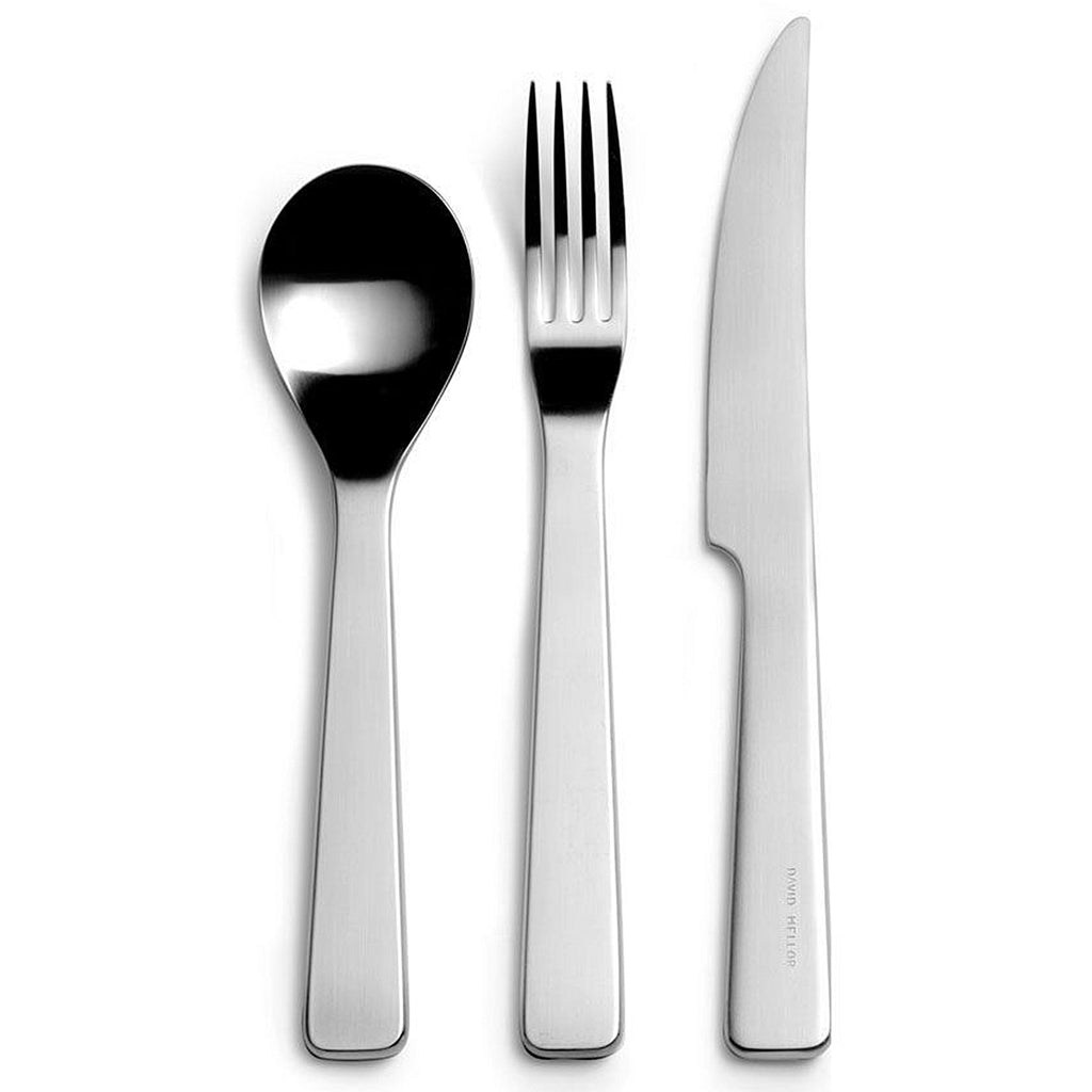 Designed in 2004, this superb cutlery is beautifully sculpted. Gently tapering flat handles are complemented by minimal curves. Its subtleties are accentuated by the silky matt finish and distinctive off-set maker’s mark.  A modern cutlery design of radical simplicity, London appeals to those who appreciate pure, understated, contemporary design. SKU 4992916.