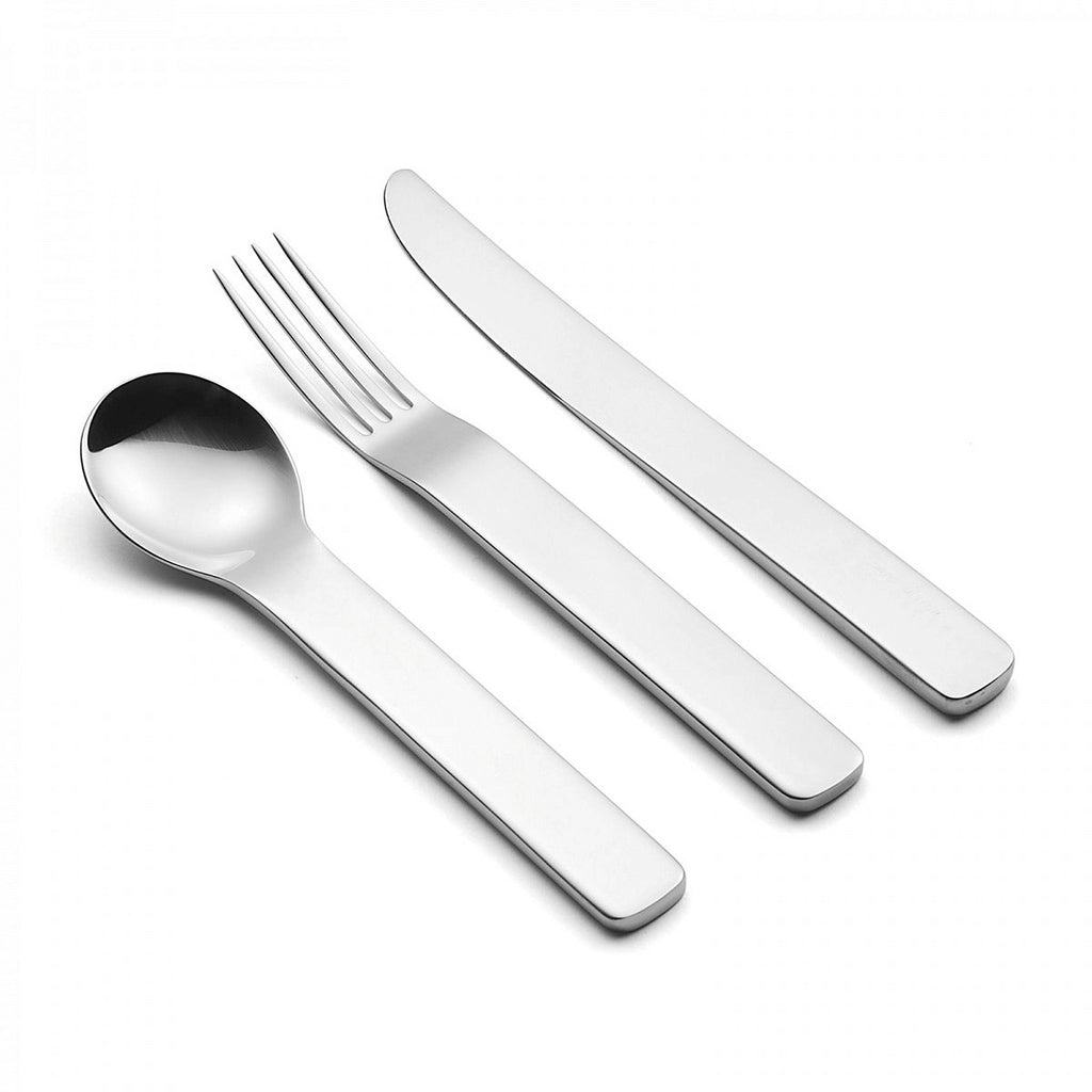 David Mellor’s Minimal cutlery consists of an all-purpose knife and fork and three versatile and beautiful spoons. The taper ground steel knife is especially innovative in its one-piece flowing form. A larger serving/salad spoon is also available. Satin finish. SKU 4992813.