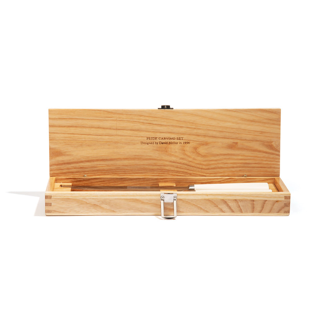 David Mellor Pride carving set. Comes in a solid ash case with hinged lid and clasp. SKU 2518310.
