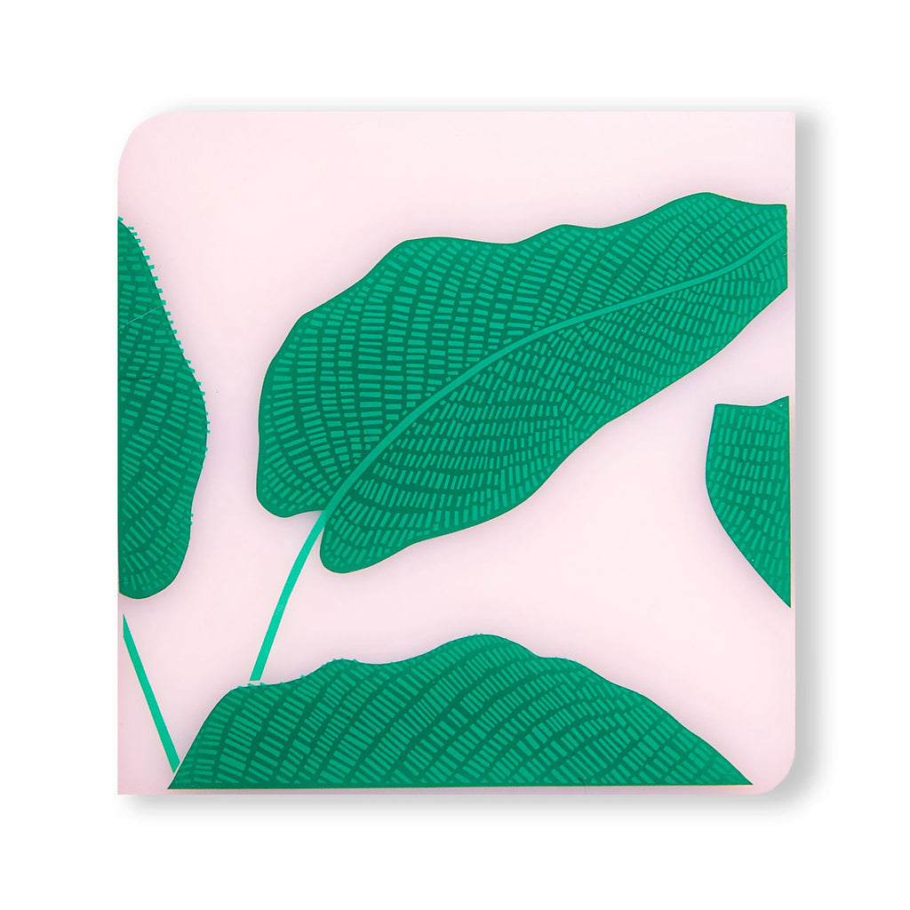 Conservatory Set Calathea Musaica by Sara Strand for modern-twist. Made from plastic-free silicone & hand silk-screened with nature-inspired designs, the modern-twist calathea musaica coaster delivers eco-friendly, elegant style to your home. 