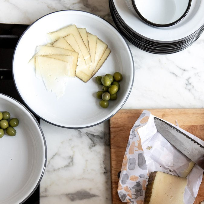 As well as timeless elegance, Falcon Enamelware has enduring strength. Enamelware is porcelain fused onto heavy-gauge steel, giving it many admirable qualities - durability, smoothness and chemical-resistance. It can assume brilliant, long-lasting colours, and cannot burn. If you drop it, it may chip but it won’t break. Dishwasher-safe and oven-safe up to 530F / 270C, it can also be used on gas and electric hobs. It can be stored in a freezer as long as there is no rapid change in temperature.