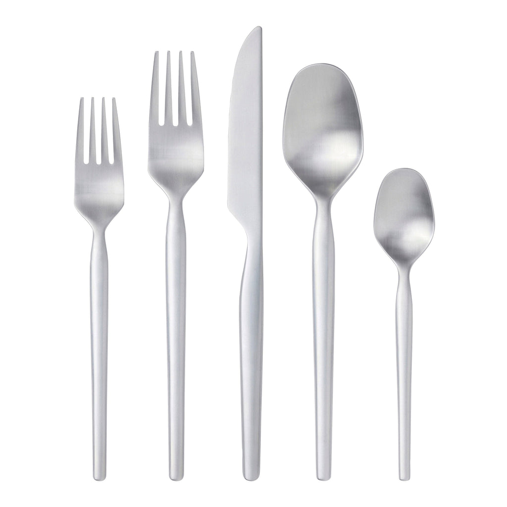 With Dorotea cutlery, Monica Förster has created a modern classic in matte finish 18/10 stainless steel.

Dorotea is distinguished by a dramatic shape which is distinctive yet soft. The perfect balance of the cutlery brings harmony to any table setting.