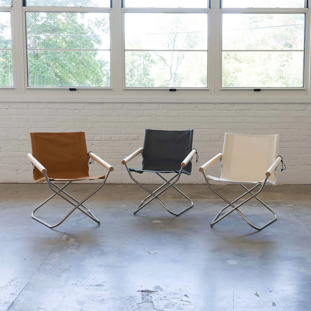 Ever since designed by Takeshi Nii from Japan in 1970, Nychair X has been acknowledged around the world as a folding chair masterpiece. The simple, elegant, and functional design befitting for any occasion is rooted in Japanese lifestyle and cultural heritage.