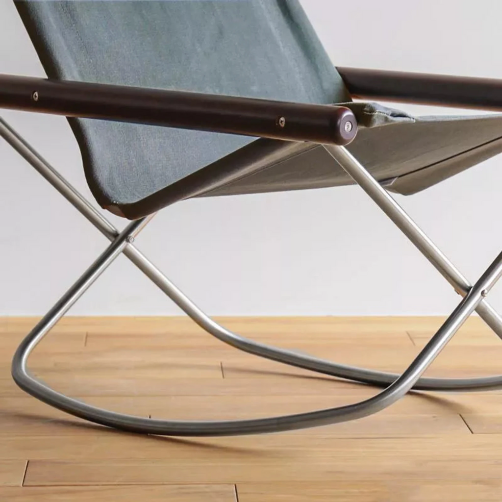 Nychair X may be built with simple parts, but they are crafted with precision that can only be achieved with advanced technologies. The manufacturing processes are run in Japan.