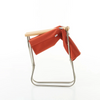 The chair is even lighter than Nychair X and weighs 6 kg. When folded, it remains upright and its compact size allows to save space and reduces the environmental impact in transport. The chair comes already assembled and can be used straight out of the box.