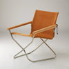 The innovative method of folding the chair by turning both ends of the backrest inwards was invented for Nychair X 80. The chair is even lighter than Nychair X and weighs 6 kg. When folded, it remains upright and its compact size allows to save space and reduces the environmental impact in transport. The chair comes already assembled and can be used straight out of the box.