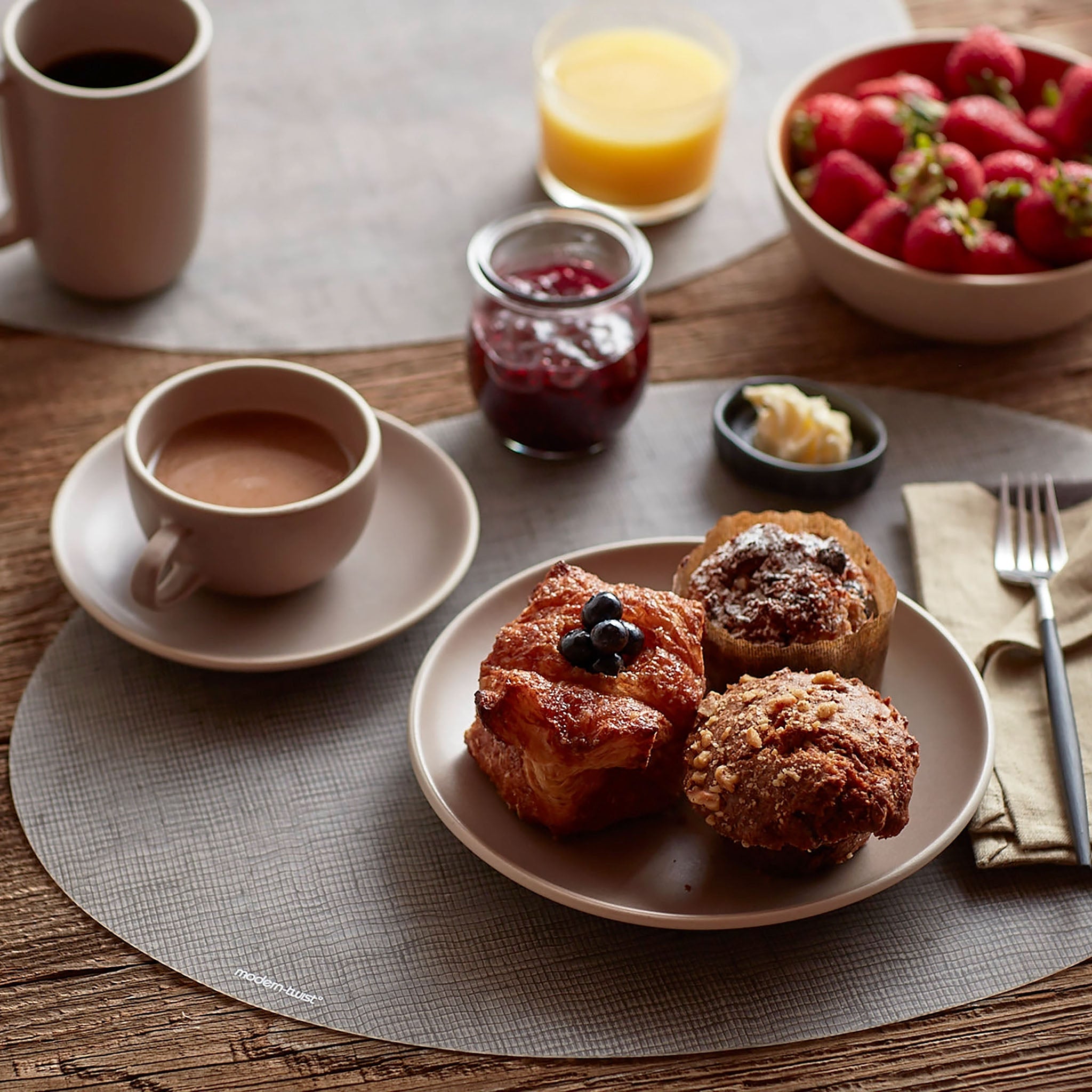 Modern-Twist Silicone Oval Linen Print Placemat - Thumbnail 5