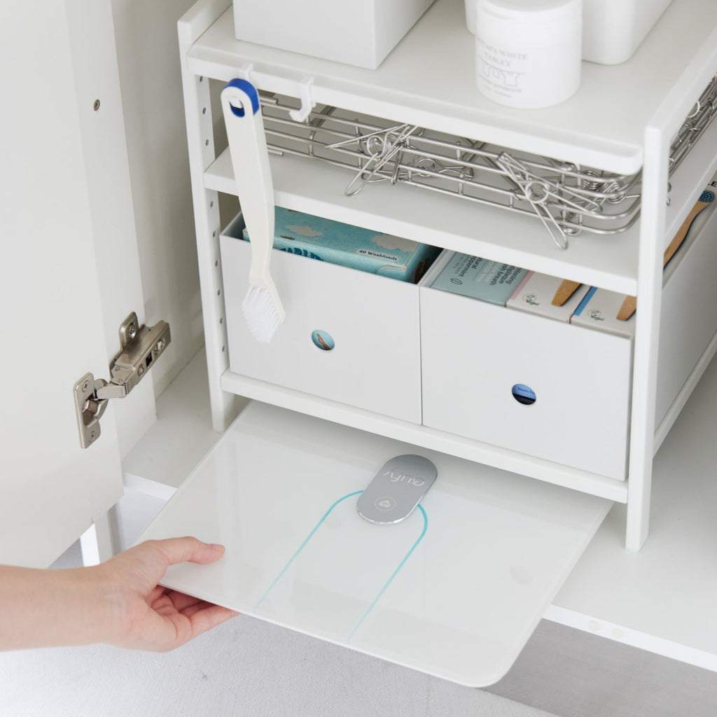 An effective solution to keep your cleaning tools in check under the kitchen sink, and even bathroom cabinets. Customize to suit your storage needs.