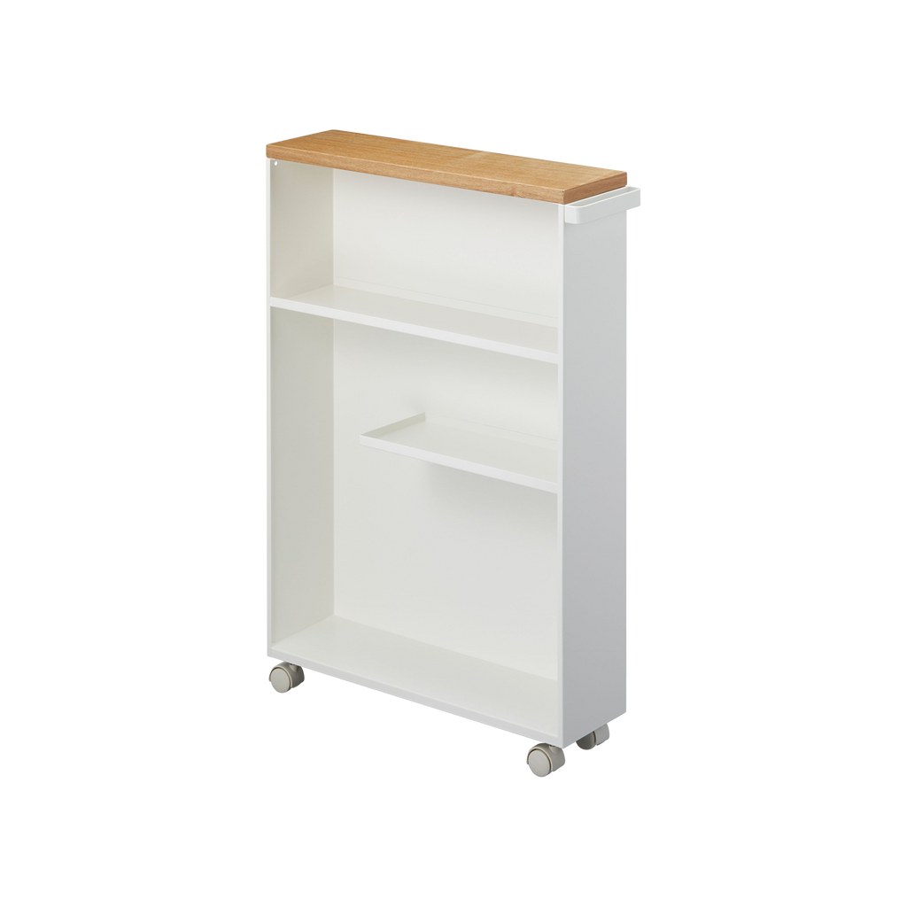 The slender, sleek, stylish bathroom cart that’s Instagram famous. See for yourself why this fan-favorite is a signature Yamazaki Home design. 