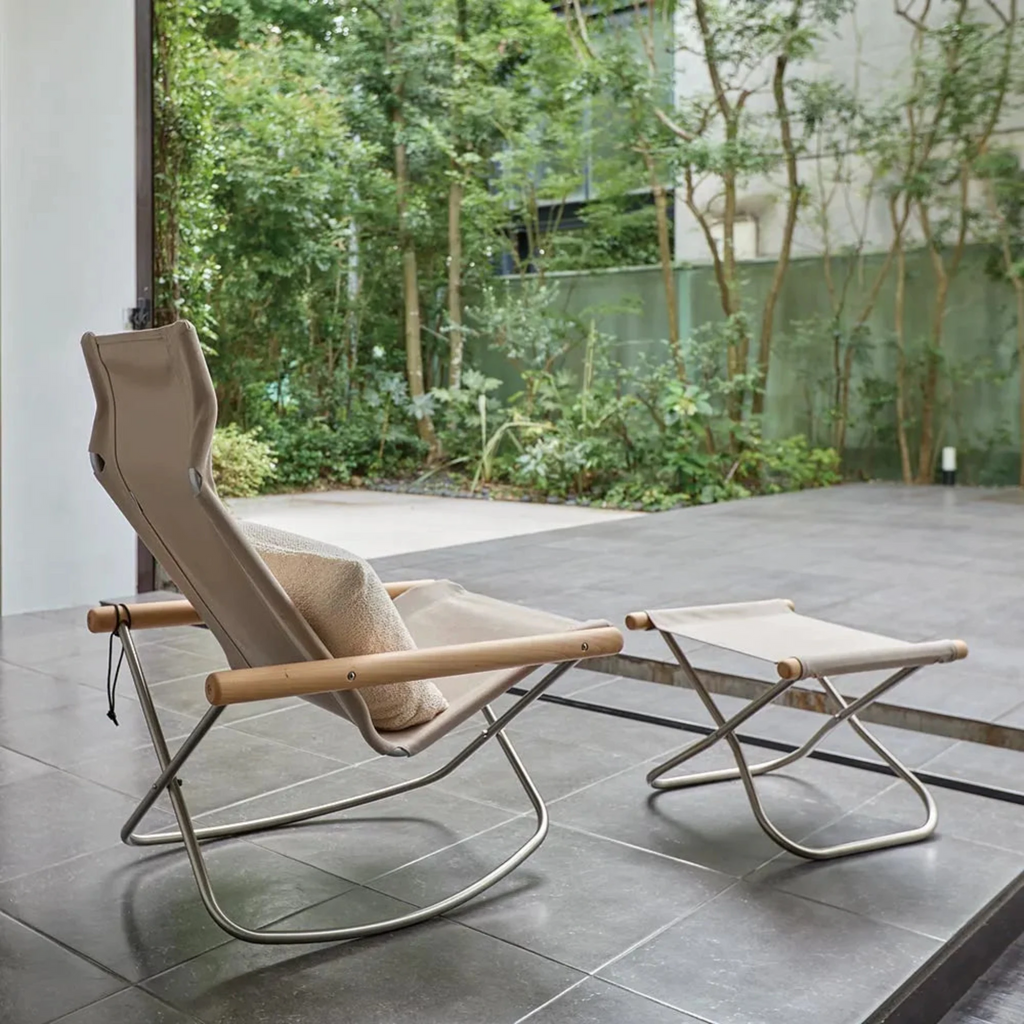 Nychair X classic collection is a direct descendant of the model first designed in 1970 by Takeshii Nii. He has been working on folding chairs since the 1950s, and through trial and error, he eventually designed the X-shaped legs.
To these legs, Nii added wooden armrests and a seat made out of thick cotton weave.
All came together in a comfortable chair, which marked the start of Nychair X product series.