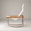 Nychair X Rocking provides a smooth and gentle swaying motion that can be stopped at any desired angle. Its sleek silhouette with rounded legs seems even lighter than in Nychair X, as if it were floating in the room. It is also easier to get up from the chair thanks to the higher seating position and the momentum of the rocking movement.