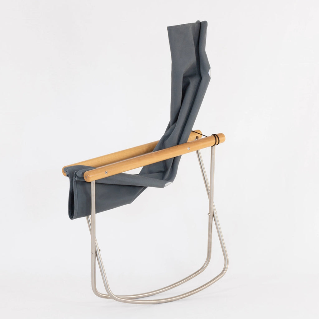 The chair can be easily folded into a thickness of as little as 15-22 cm, which can still stand on its own and can be stored away into a narrow space. Folded chair can also be carried more easily, and with a weight of just 6-6.5 kg, it can be handled with ease by most users.