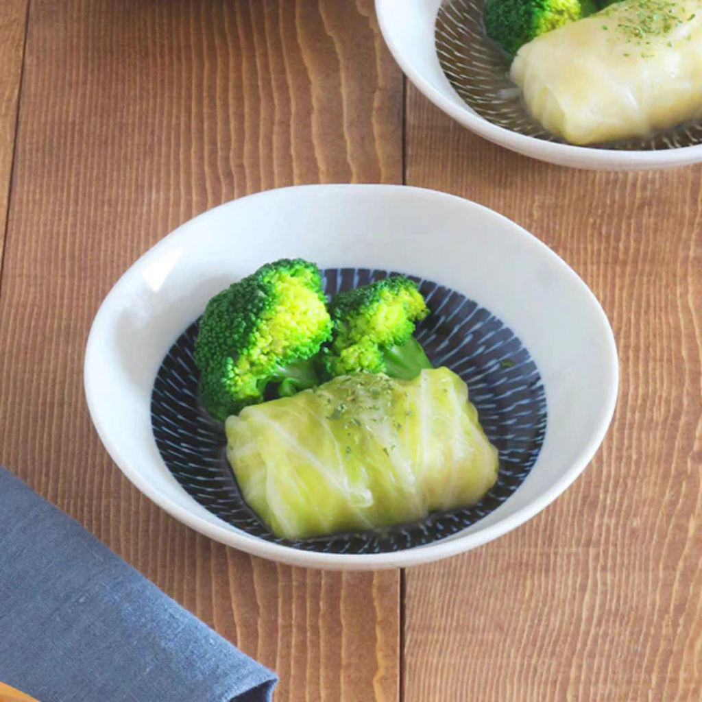 Indigo Tobi Kanna Bowl. Medium bowl.  Great for dips, soups, and snacks! 5.25" diameter x 2"h. Ceramic. Microwave/dishwasher safe. Made in Japan. SKU 170-611B.