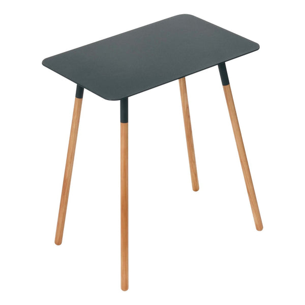 A simple and sturdy side table that will snuggle up to your couch or bed. Whether you’re cozying up with a coffee and a book or looking for a stylish way to display your plentiful plants, this table will be your new best friend. Artful and modern, it looks good in almost any room.