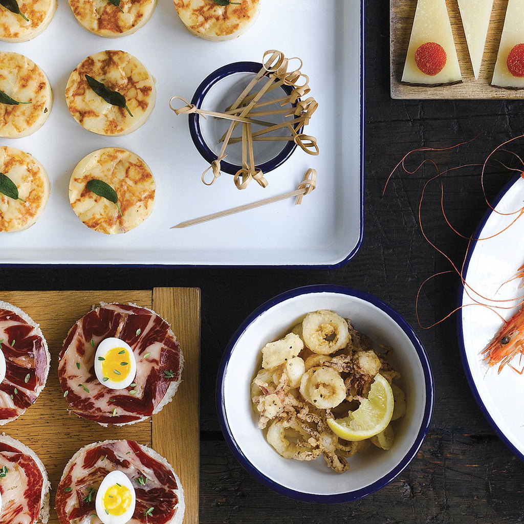 Originally manufactured in the Black Country area near Birmingham, England, Joe Kleiner & Sons created the original enamelware brand, distinctively ice-white with the blue rim, the classic design is still instantly recognisable to this day. In 2011, the original collection was revitalised – creating new colours and cookware sets along with increasing the gauge of the classic mug, making the products more durable and hard wearing.