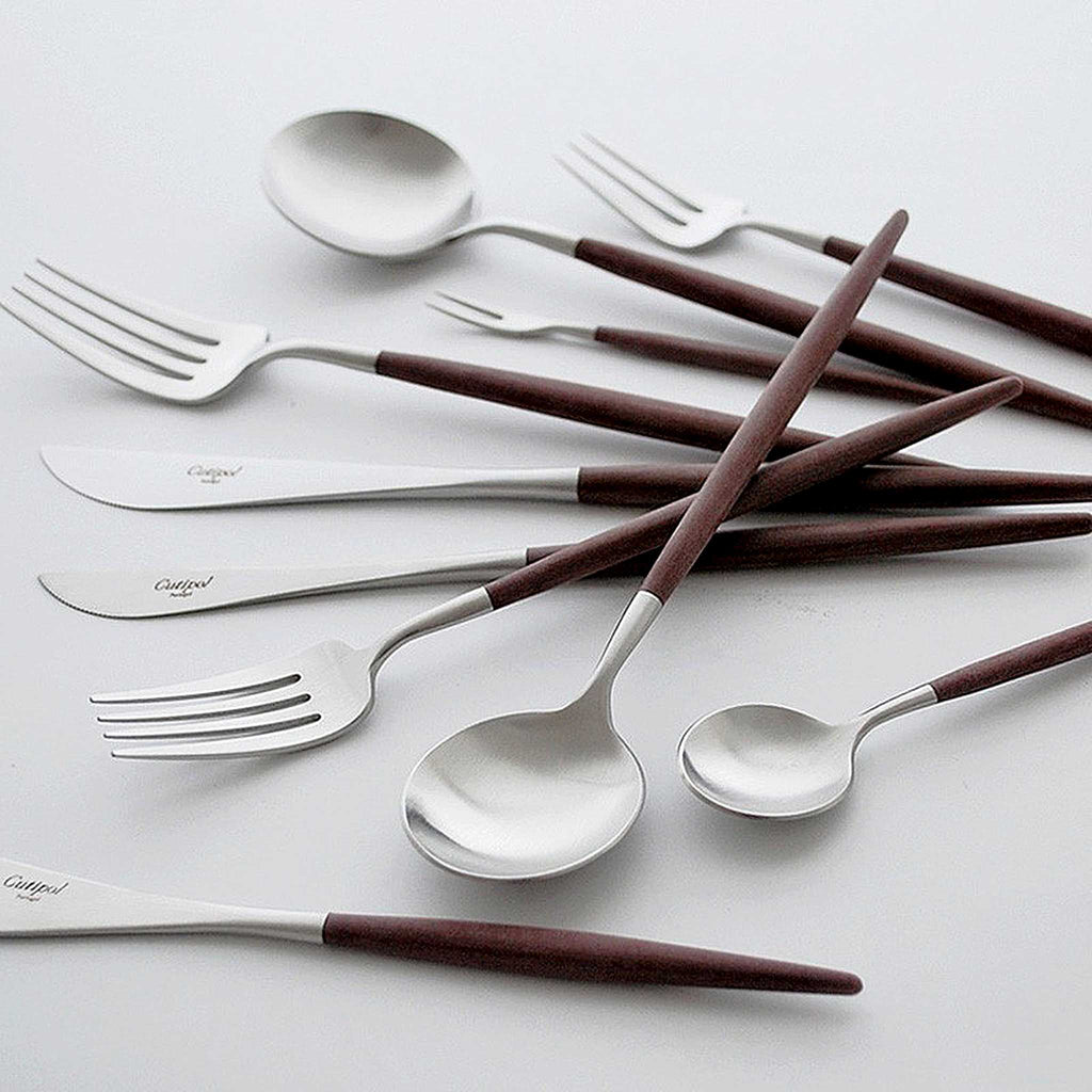 CUTIPOL GOA BROWN MATTE BRUSHED CUTLERY. The perfect symbiosis of West and East in ergonomic and delicate pieces that inspire unique gestures. Through contemporary design and traditional craftsmanship, Cutipol produces outstanding cutlery that commands attention.