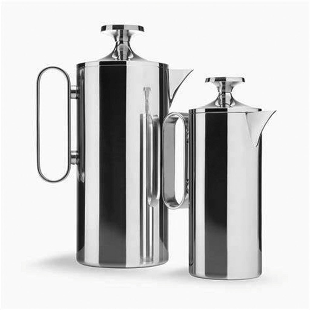 A new collection of stainless steel cafetières designed by Corin Mellor. Drawing on the company's fine tradition of metalwork design, these press-filter coffee pots are superbly made in stainless steel with a high polish finish. The new David Mellor cafetières have a purist design quality. 